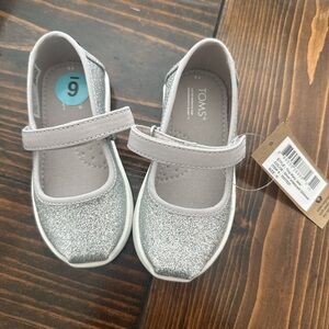 TOMS Kids Shimmering Silver Tiny Mary Jane